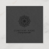 ダークグレーフェイクリネン&ブラックマンダラ スクエア名刺 (正面)