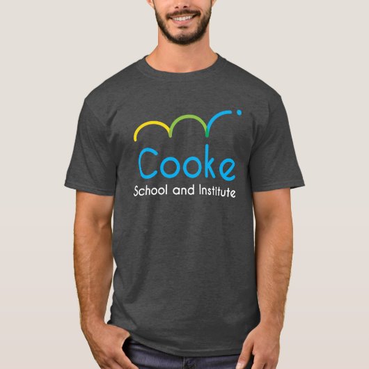 ダークグレー大人のCookeのロゴのティー Tシャツ (正面)