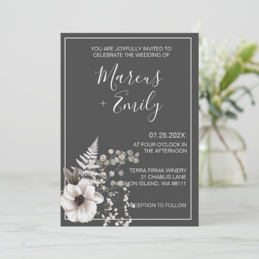 ダークグレー&ホワイトフローラ結婚式招待状 招待状 (スタンド正面)