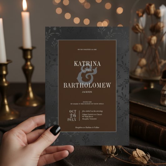 ダークゴシックのブラックフローラサテンダマスクブラウン 招待状