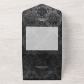 ダークゴシックブラック&パープルダマスクQRコード オールインワン招待状 (外側)