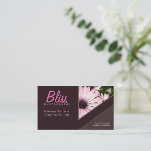 ダークチョコスタイリッシュレット付き/写真テンプレート 名刺 (スタンド正面)