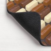 ダークチョコレートとミルクチョコレートのプリン マウスパッド (コーナー)