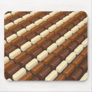 ダークチョコレートとミルクチョコレートのプリン マウスパッド