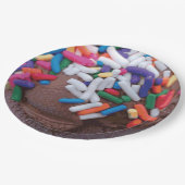 ダークチョコレートアイスクリームとレインボースプレー ペーパープレート (アングル)