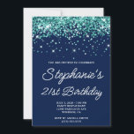 ダークティール（緑がかった色）グリッターミッドナイトブルー21st誕生日 招待状<br><div class="desc">彼女モダンのための21歳の誕生日の招待モノリンのスクリプト。この招待状はカスタマイズ、別のマイルストーン誕生祝いに対して使用できる。デジタルアートフェイクは、真夜中の青い背景色に対して余分なスパークを持つ明るい暗いティール（緑がかった色）無地のグリッターを特徴としている。このデザインのキラキラ輝く光る要素はモダンすべてガーリー、これらの招待状上の写真のようにプリントするデジタルアートグラフィックスである。</div>