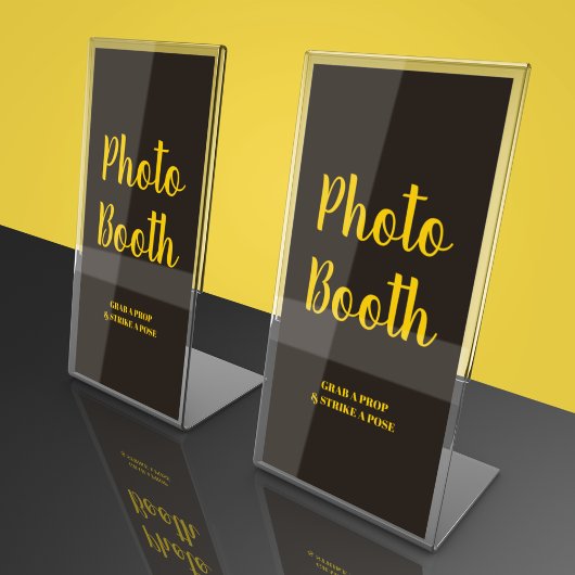 ダークテーマ結婚ズ 台座サイン