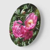 ダークピンクの牡丹 ラージ壁時計 (傾斜)