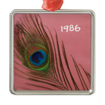 ダークピンクピーコックフェザースティルライフ