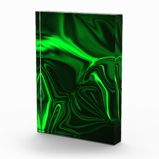 ダークファンドのグリーンニッケルめっき曲線と折り曲げ フォトブロック (右)