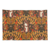 ダークブラウンの秋のリス 枕カバー (裏面-右)