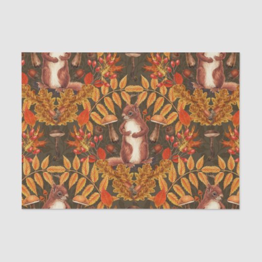 ダークブラウンの秋のリス 薄葉紙 (正面)