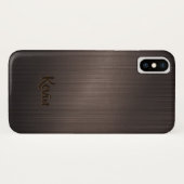 ダークブラウン金属背景 – モノグラム Case-Mate iPhoneケース (裏面(横))