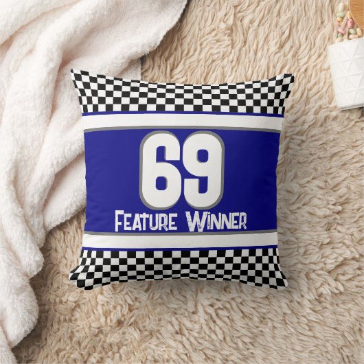 ダークブルーと白黒チェックスポーツ クッション (ブランケット)