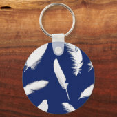 ダークブルーのホワイトフェザープリント キーホルダー (正面)