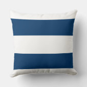 ダークブルーの枕にカニ白 クッション (裏面)