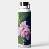 ダークブルーの熱帯メディニラピンクの花 ウォーターボトル (背面)