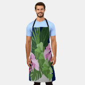 ダークブルーの熱帯メディニラピンクの花 エプロン (着用した状態)