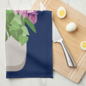 ダークブルーの熱帯メディニラピンク花瓶 キッチンタオル (四つ折り)