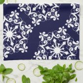 ダークブルーの白いスノーフレーク キッチンタオル (折り畳み)