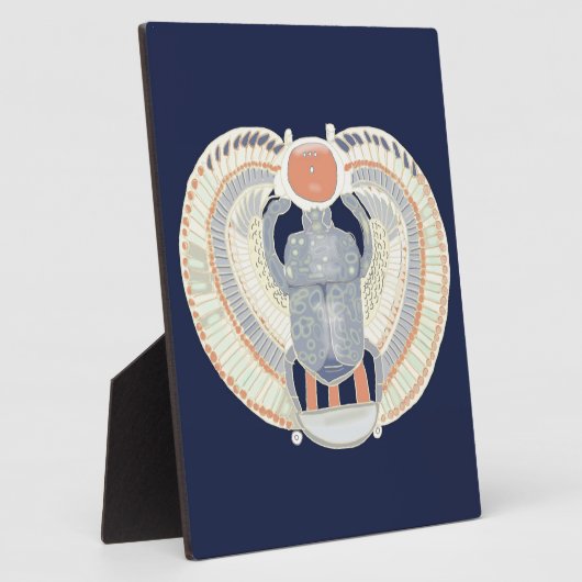 ダークブルーの背景にエジプトのスカラブデザイン フォトプラーク (側面)