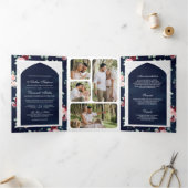 ダークブルーの花柄レース オールインワン インドのウェディングドレス 三つ折り招待状 (内部)