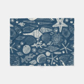 ダークブルーの貝殻 フリースブランケット (正面(横))