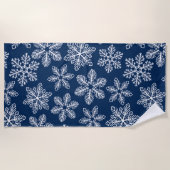 ダークブルーの雪片 ビーチタオル (正面)