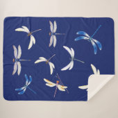 ダークブルーの飛行中のゴージャスなトンボ シェルパブランケット (正面(横))