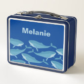 ダークブルーを泳ぐクジラのパーソナライズされた莢 メタルランチボックス (正面)