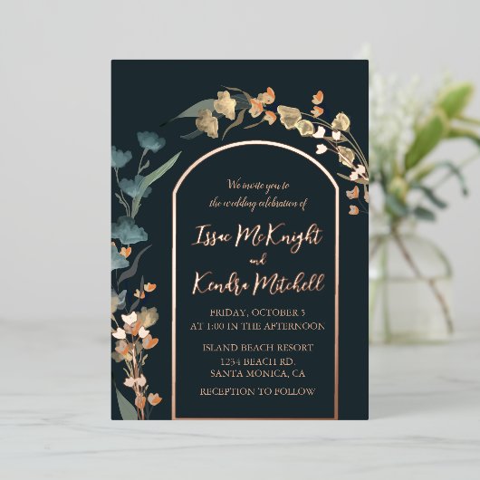 ダークブルーウィンターウェディングエレガントフローラアーチ 箔招待状 (立ち正面)