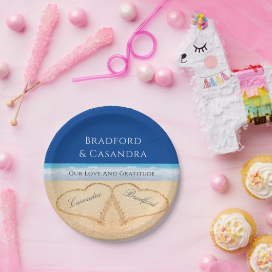 ダークブルービーチ結婚式2ハートズインザサンドパイプ ペーパープレート (パーティー)