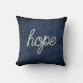 ダークブルーレザー上のロープホープ文字 クッション (正面)