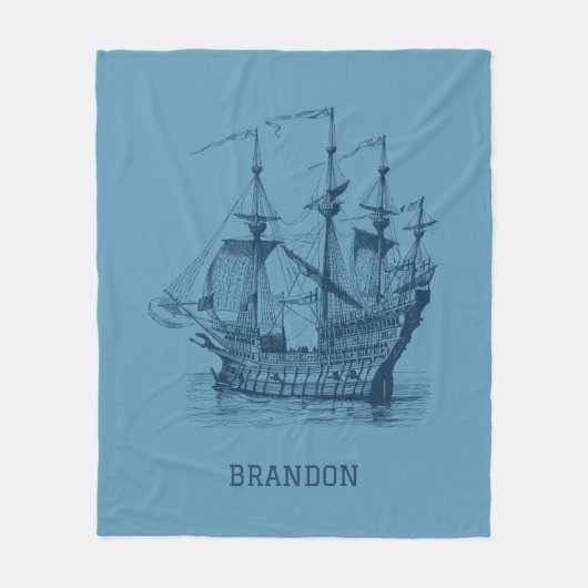 ダークブルーヴィンテージ風帆船イラストレーション フリースブランケット (正面)