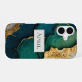 ダークブルー、グリーン、ゴールド iPhone 16ケース (裏面横)