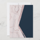 ダークブルー&ピンクローズマーブルシックモダン結婚ズ 招待状 (裏面)