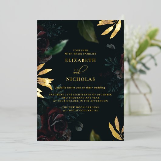 ダークベルベットブルゴーニュバラ 秋の冬の結婚式 箔招待状 (立ち正面)