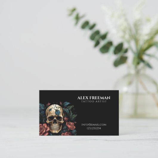 ダークホワイトとレッドローズスカルタトゥーアーティスト 名刺 (スタンド正面)