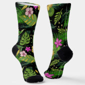 「ダークボタニカルガーデン – ヴィンテージフローラルパターン」 ソックス (傾斜あり)