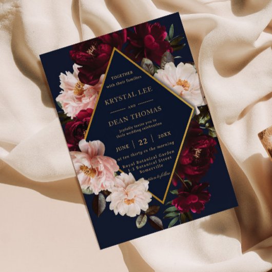 ダークムーディブルゴーニュ赤面ネイビーブルーフローラ結婚ズ 招待状
