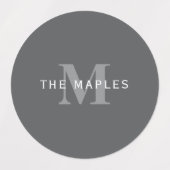 ダークモダングスタイリッシュ・グレイ・モノグラムと名前 ラベル (デザイン1)