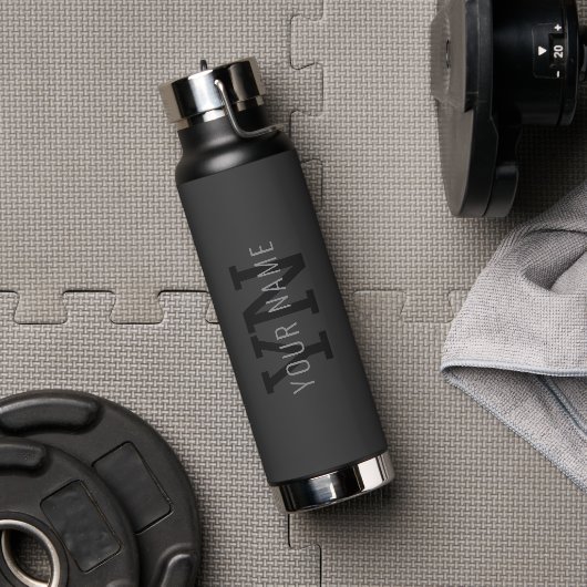 ダークモダン・グモノグラムのレイ名(または他の文字) ウォーターボトル (ジム)