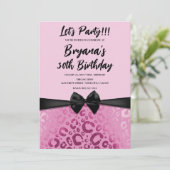 ダークライトピンクグラムヒョウ印刷スウィート16 招待状 (スタンド正面)