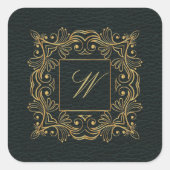 ダークレザー上の装飾フレームモノグラム スクエアシール (正面)