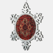 ダークレッドのオリエンタルラグデザイン スノーフレークピューターオーナメント (右)