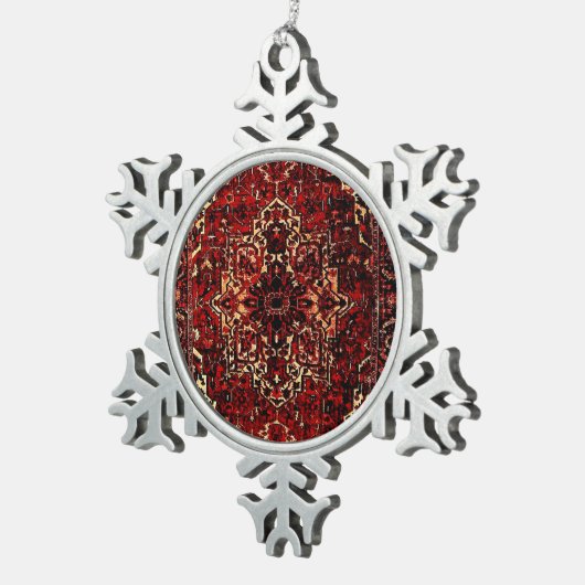 ダークレッドのオリエンタルラグデザイン スノーフレークピューターオーナメント (右)