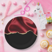 ダークレッド グラム ウェーブ サテン アブストラクト デザイン ペーパープレート (パーティー)