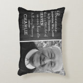 ダーク素朴ファミリーメモリアル引用文&写真 アクセントクッション (正面(垂直))