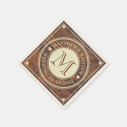 ダーク素朴結婚ウォルナットのハートモノグラム スタンダードカクテルナプキン (角)