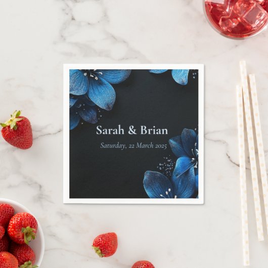 ダーク結婚のナプキングリッター青い花 スタンダードカクテルナプキン (インサイチュ)